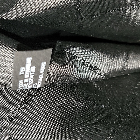 Michael Kors black leather tote purse and matching wallet. - Picture 7 of 12